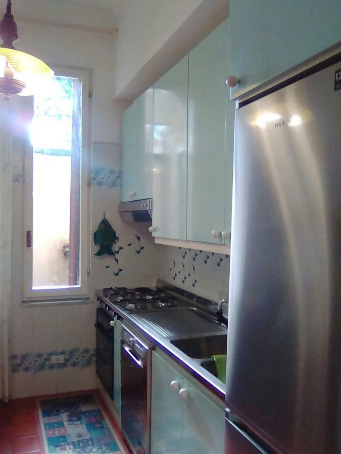 Lorenzo Apartment Леванто Екстер'єр фото